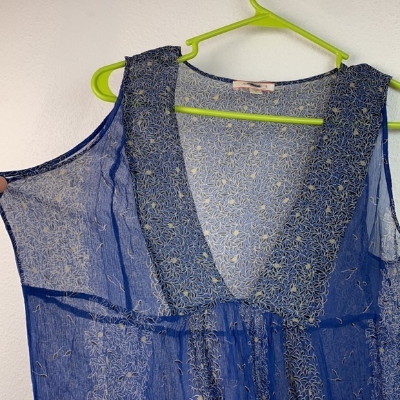 Urban Outfitters Lux: Silk V neck sheer floral sleeveless tunic top blouse EUC - Picture 3 of 7